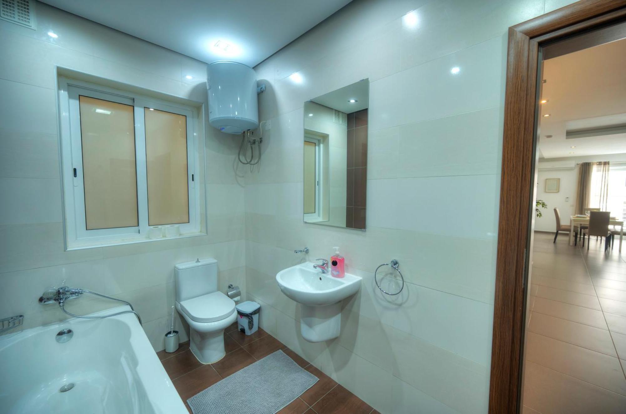 Bright & Large 2Bedrooms In Sliema Center Mpor1-1 Eksteriør bilde